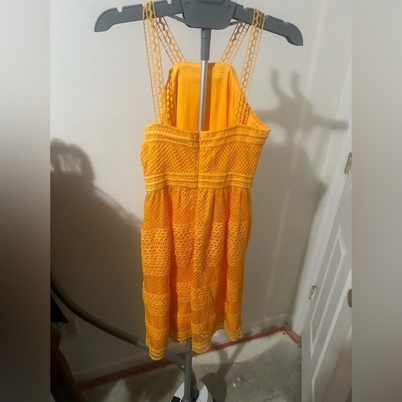 Tahari Yellow Ruffled Tiered Sundress Midi size 0 - Picture 6 of 7